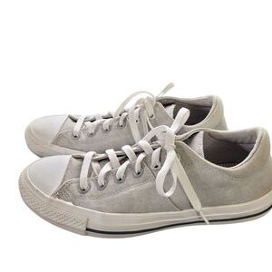 Women's Grey Canvas Converse All-Star Sneakers. Sz. 9
